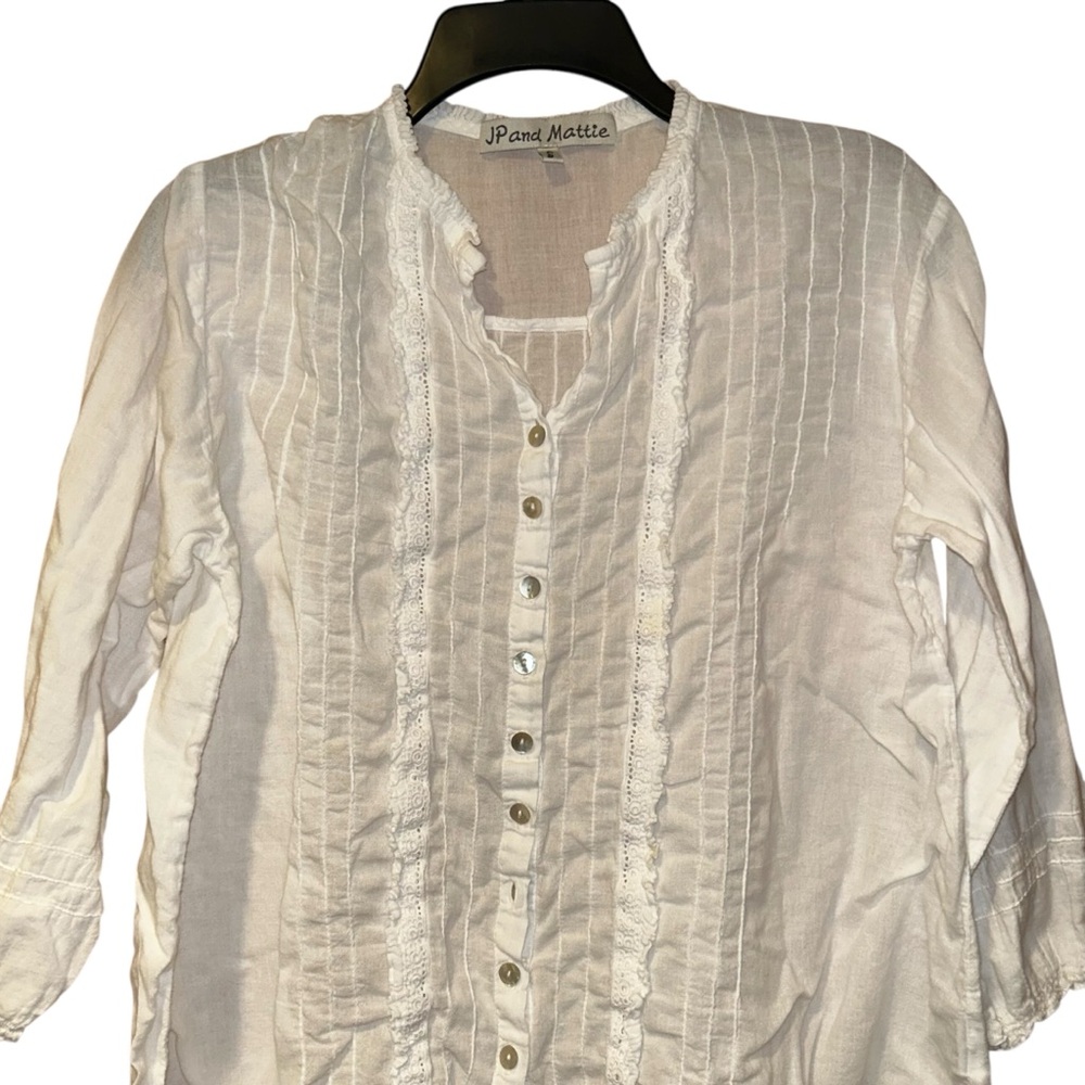 JP and Mattie Womens White Pintuck Front Blouse Cotton Small Boho Peasant Top - Picture 3 of 7